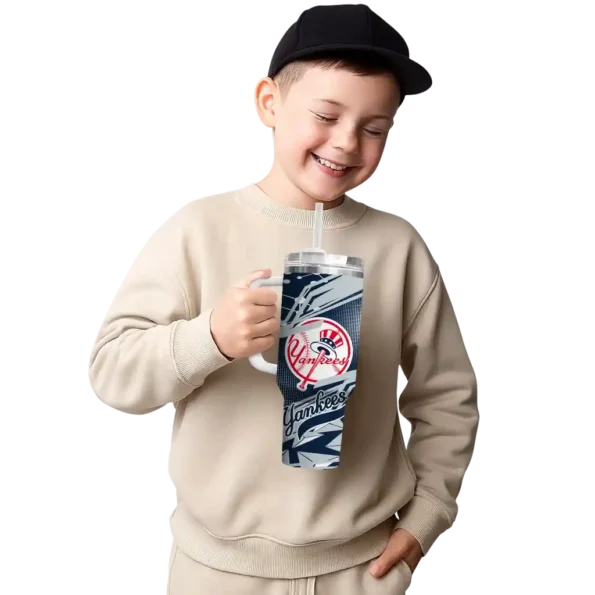 customized new york yankees abstract paths navy curved tumbler latest model 1.webp