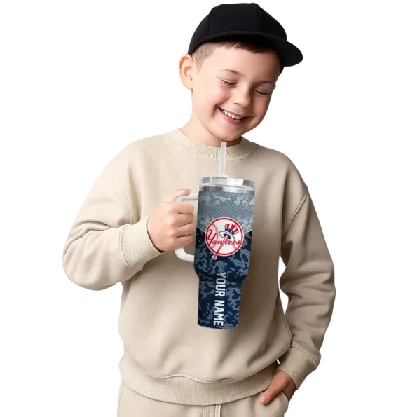 customized new york yankees chevron stripe navy curved tumbler latest model 1.webp