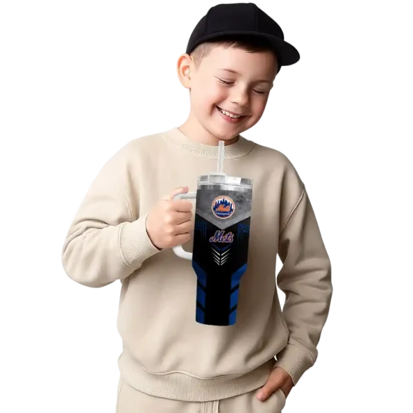 personalized new york mets arrow armor blue black curved tumbler latest model 1.webp