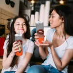 customized san francisco giants sparkle lips orange skinny tumbler best selling.webp